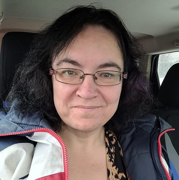 Meet your Posher, Heather - Picture 1 of 1